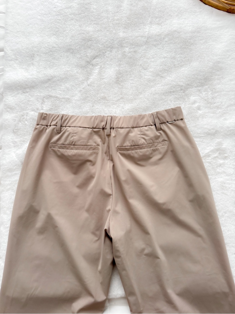 Vuori Miles Trousers Straight Leg Willow Gray Tan VW4357 - Picture 13 of 16